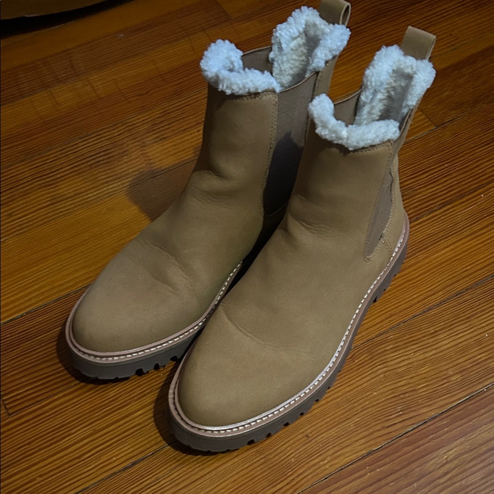 J Crew Tan Ankle Boots with White Fur Lining Women’s 8